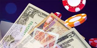Discover the Excitement of Deposit £2 Casinos -32338871
